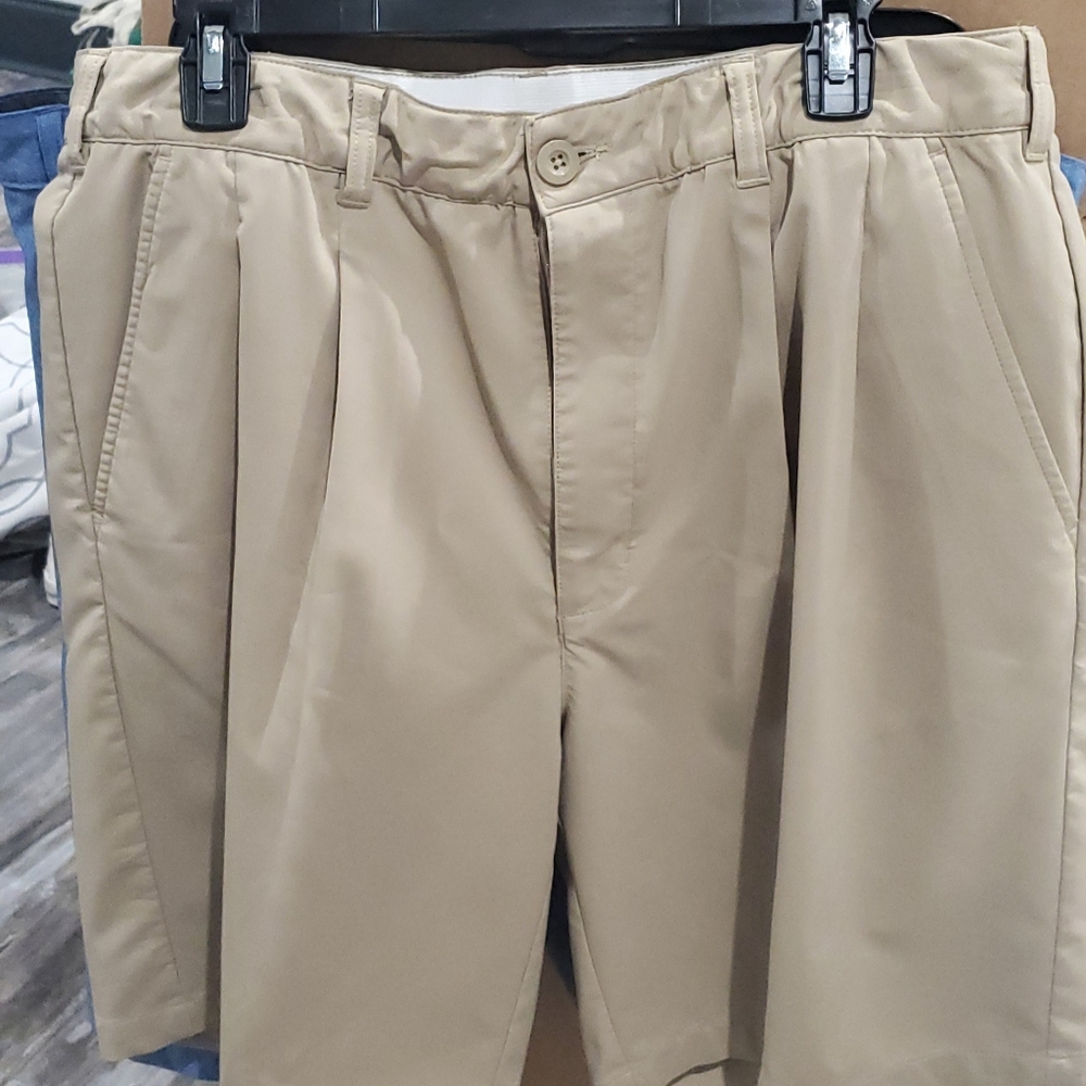 Golf shorts